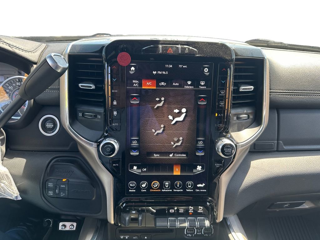 Used 2019 RAM 2500 Laramie AWD/4WD image 18