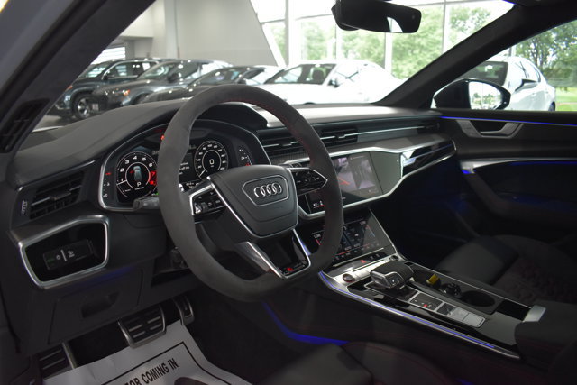 Used 2025 Audi RS 6 performance AWD/4WD image 12