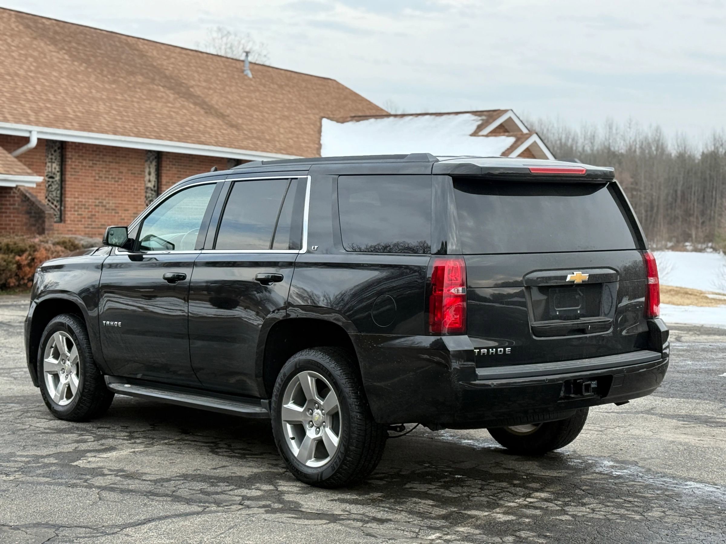 Used 2015 Chevrolet Tahoe LT image 6