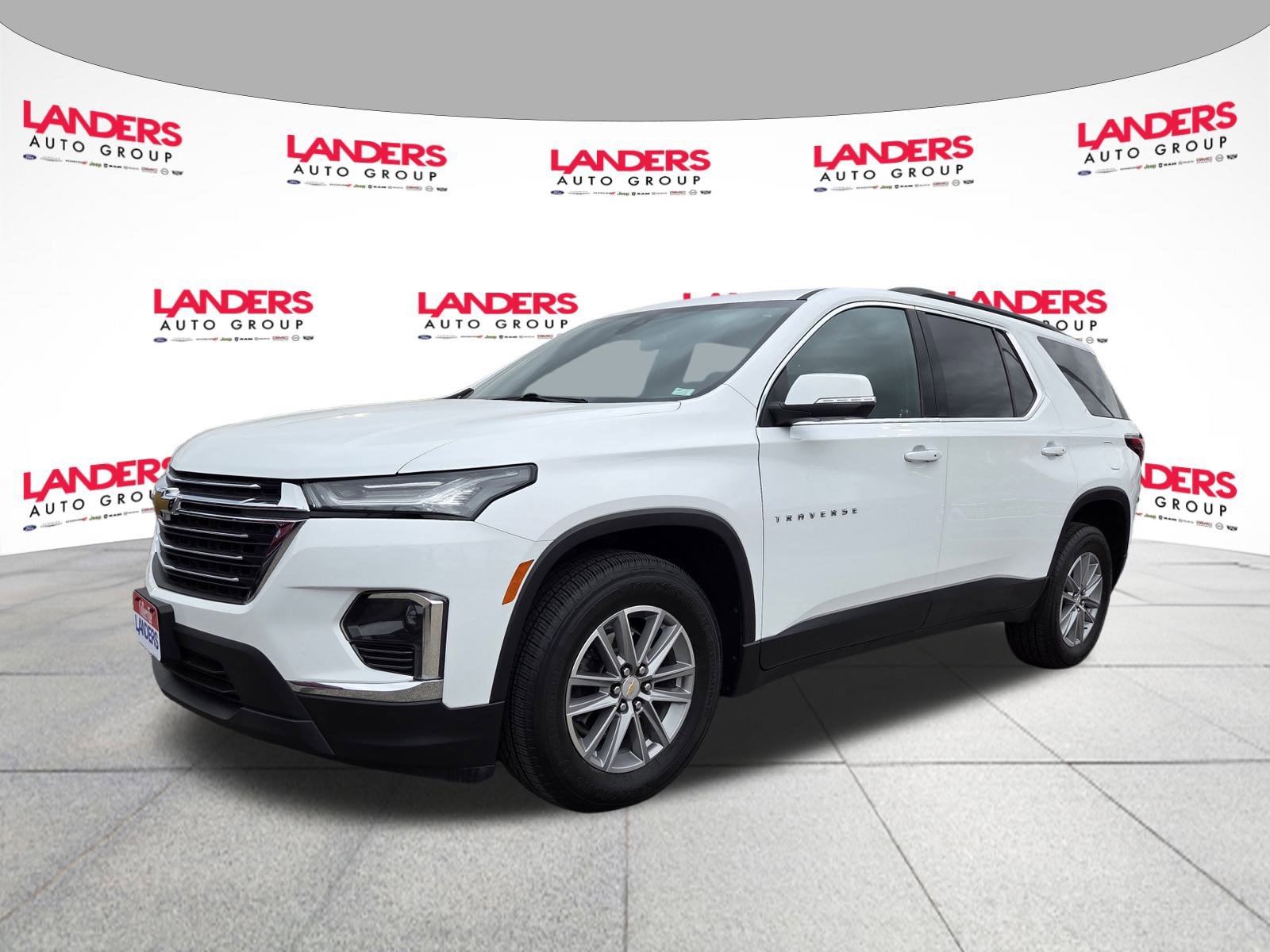 Used 2022 Chevrolet Traverse LT image 7