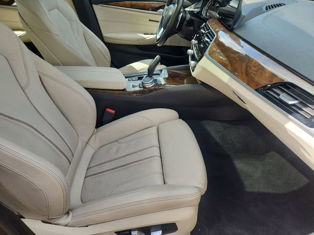 Used 2017 BMW 540i RWD image 27