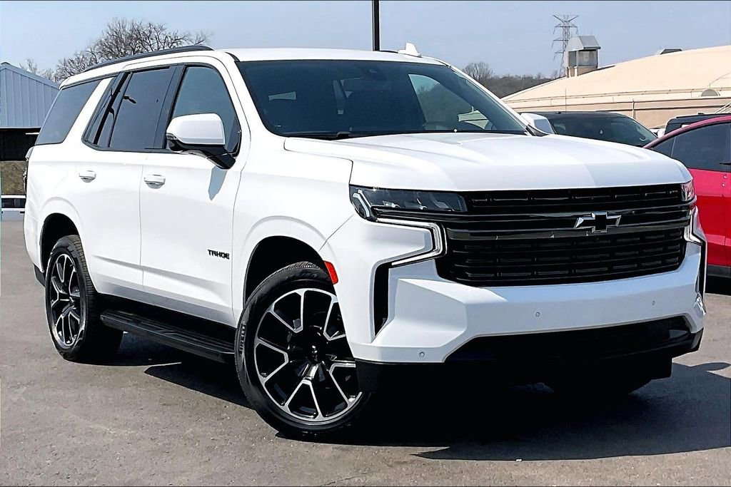 Used 2022 Chevrolet Tahoe RST w/ Sport Performance Package AWD/4WD image 37