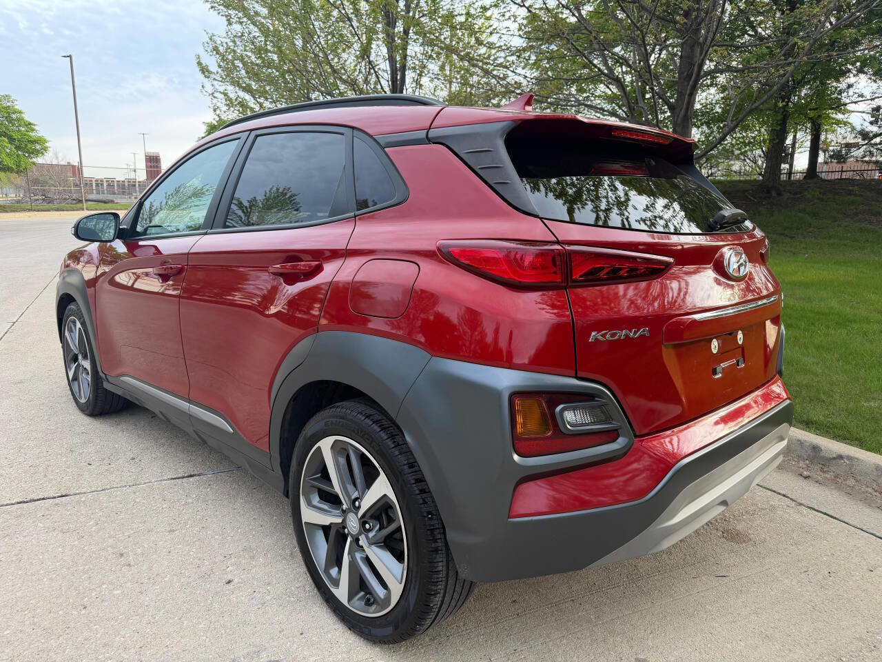 Used 2021 Hyundai Kona Limited AWD/4WD image 21