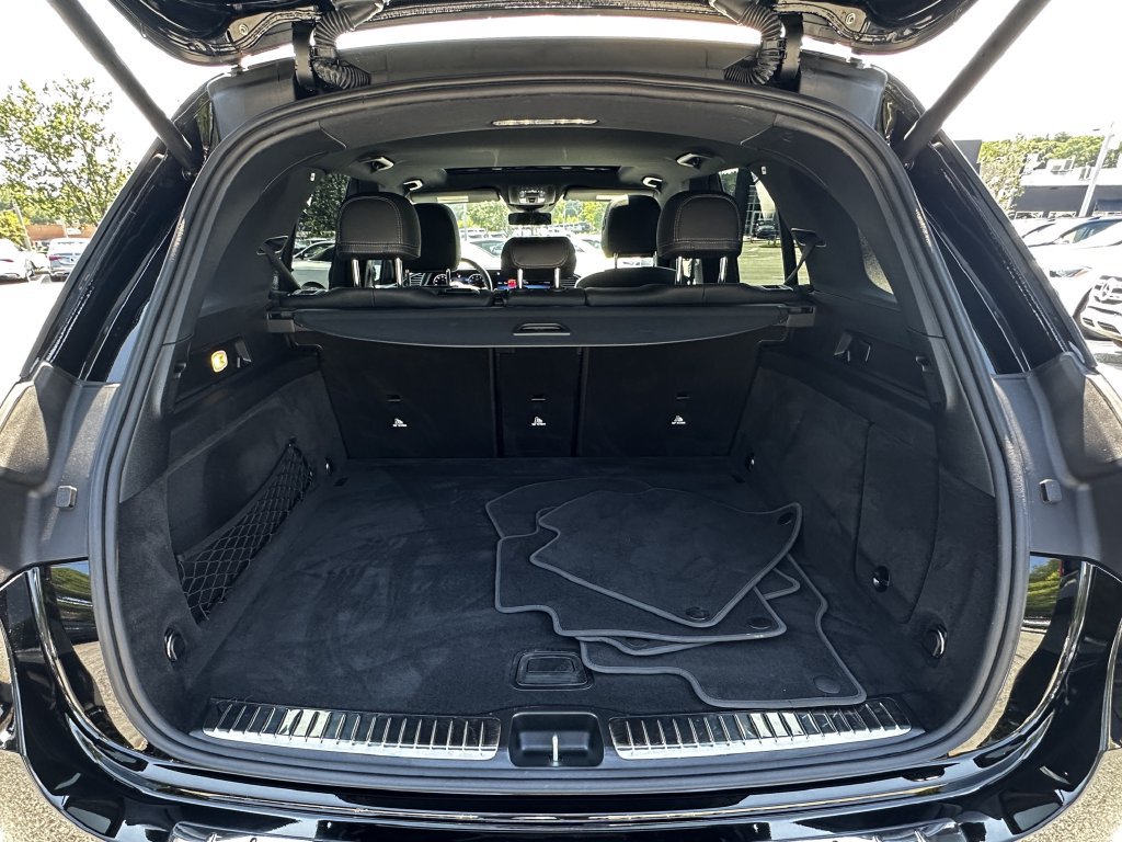 Certified 2025 Mercedes-Benz GLE 350 4MATIC w/ AMG Line Exterior image 21