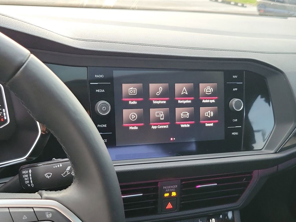 Used 2022 Volkswagen Jetta SEL image 22