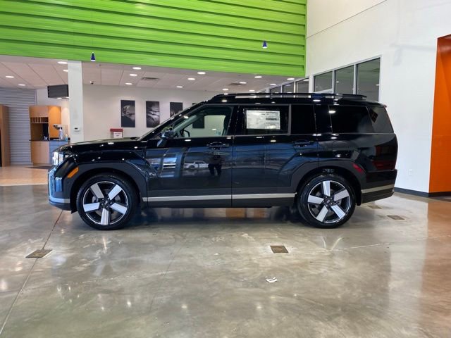 Used 2025 Hyundai Santa Fe Limited image 4