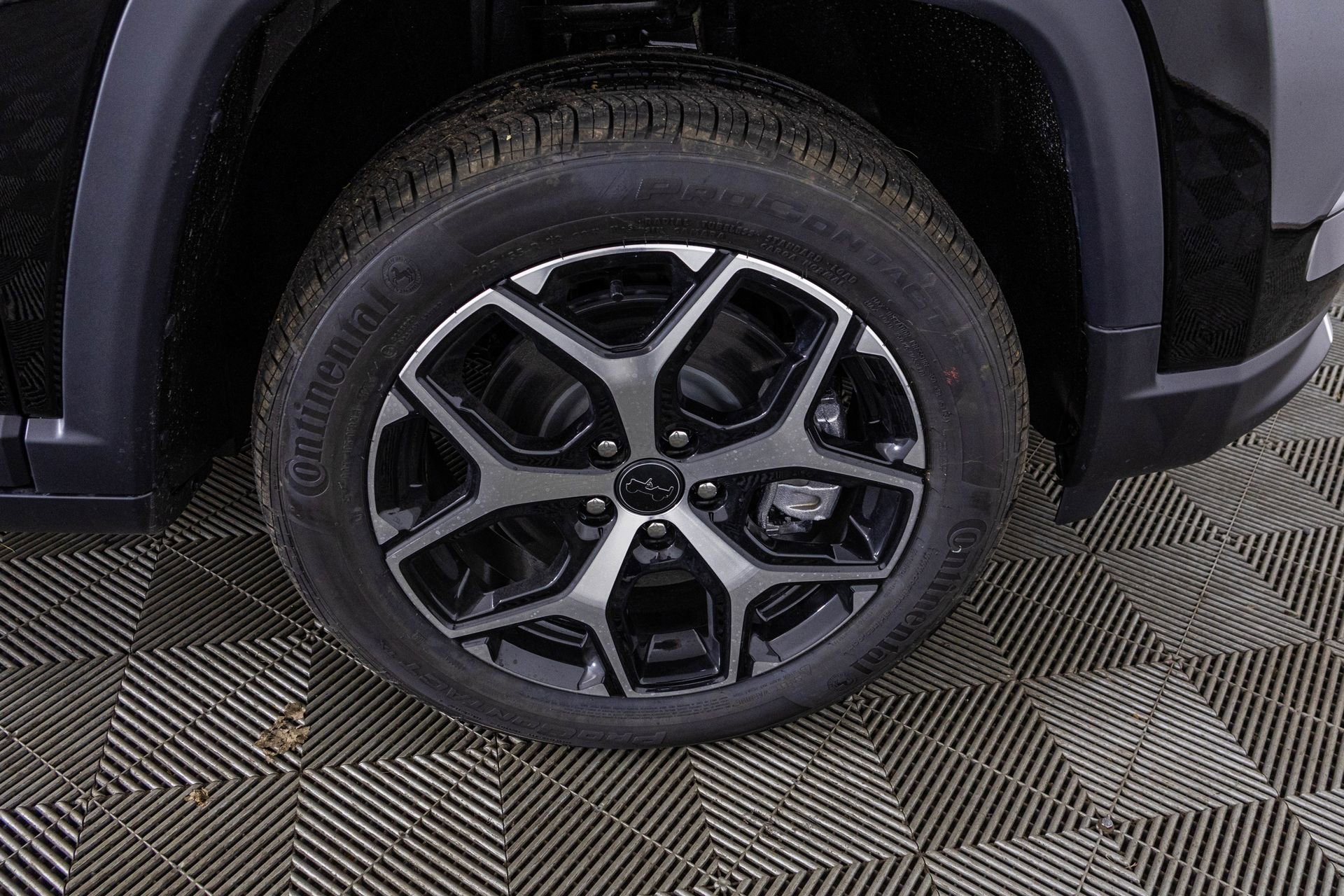 New 2026 Jeep Compass Limited image 39