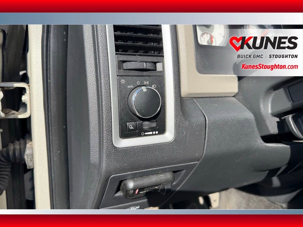 Used 2010 Dodge Ram 1500 Truck SLT AWD/4WD image 21
