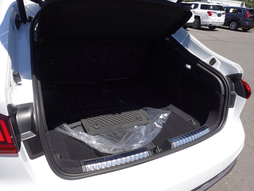 Used 2025 Audi A5 2.0T Premium w/ Convenience Package AWD/4WD image 27