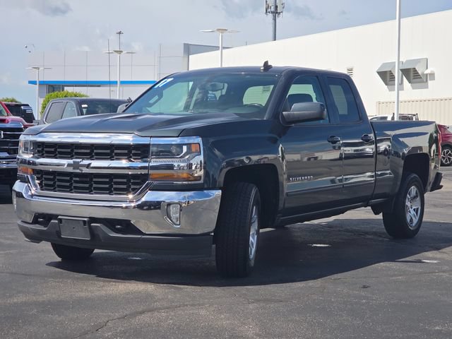 Used 2017 Chevrolet Silverado 1500 LT w/ All Star Edition AWD/4WD image 15