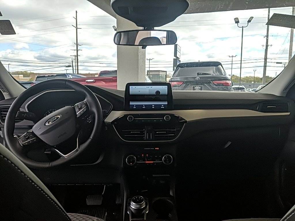 Used 2022 Ford Escape SE w/ Convenience Package image 15