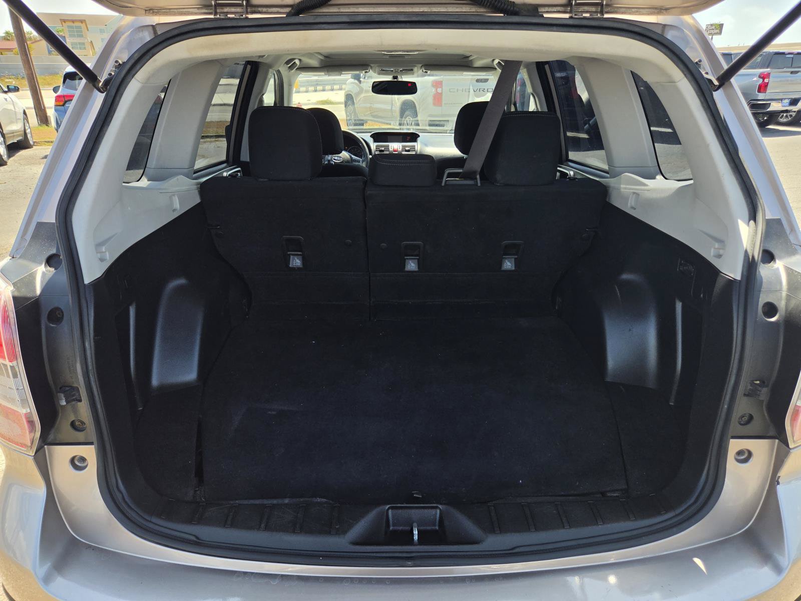 Used 2014 Subaru Forester 2.5i Premium w/ All-Weather Package AWD/4WD image 12