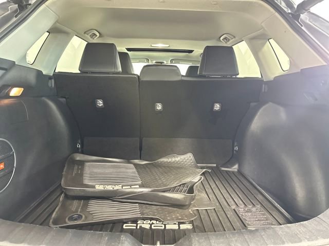 Used 2022 Toyota Corolla Cross XLE image 25