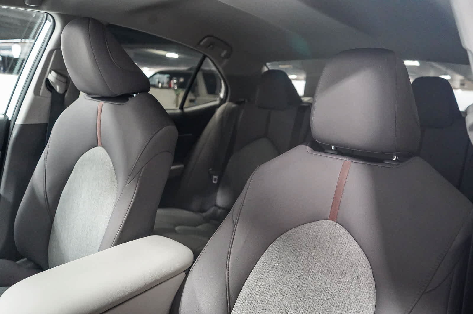 Certified 2020 Toyota Camry LE FWD image 24