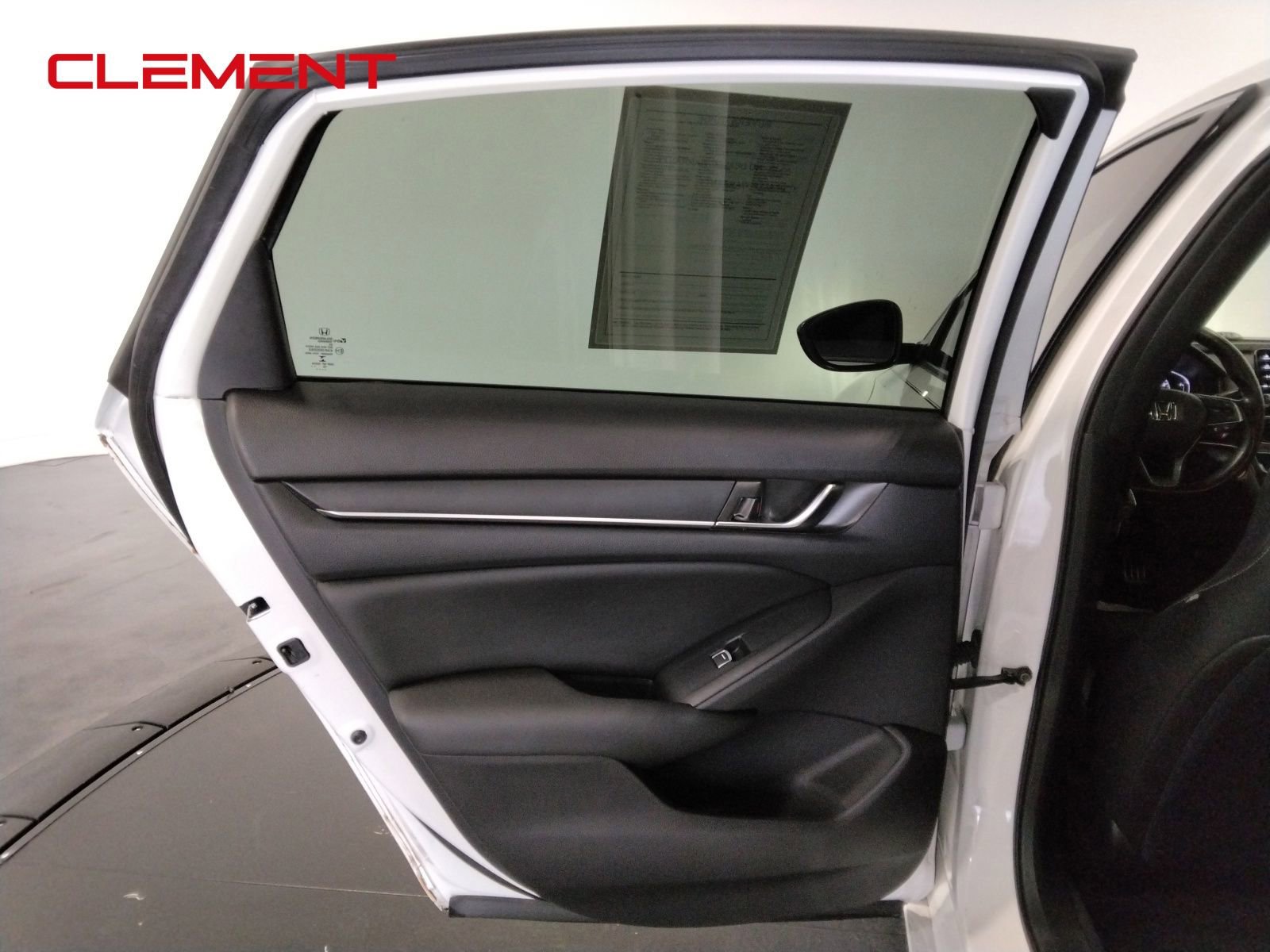 Used 2020 Honda Accord Sport image 31