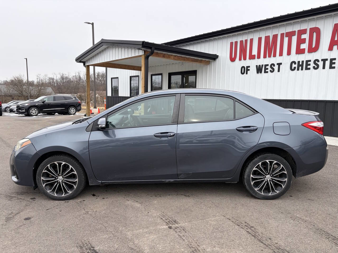 Used 2014 Toyota Corolla S image 12