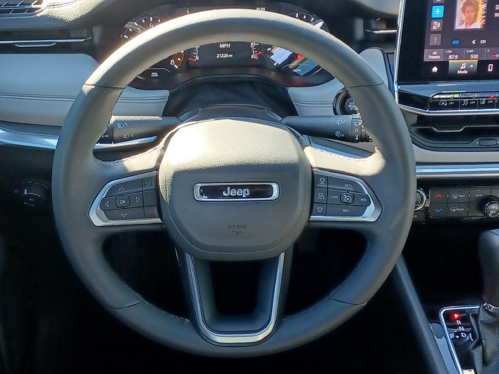 Used 2024 Jeep Compass Limited AWD/4WD image 24