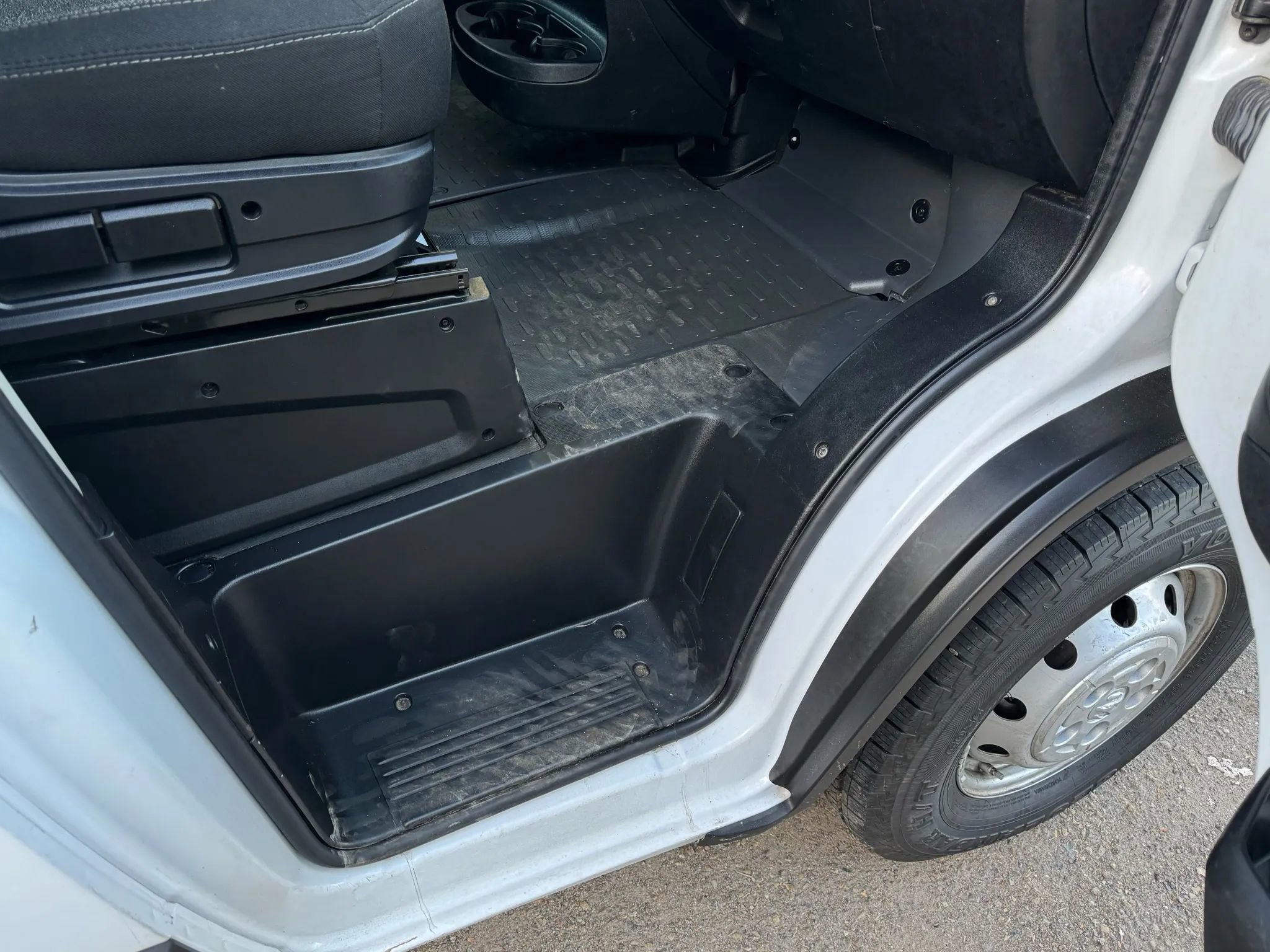 Used 2021 RAM ProMaster 3500 image 25