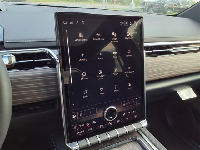 New 2025 GMC Sierra EV Denali image 17