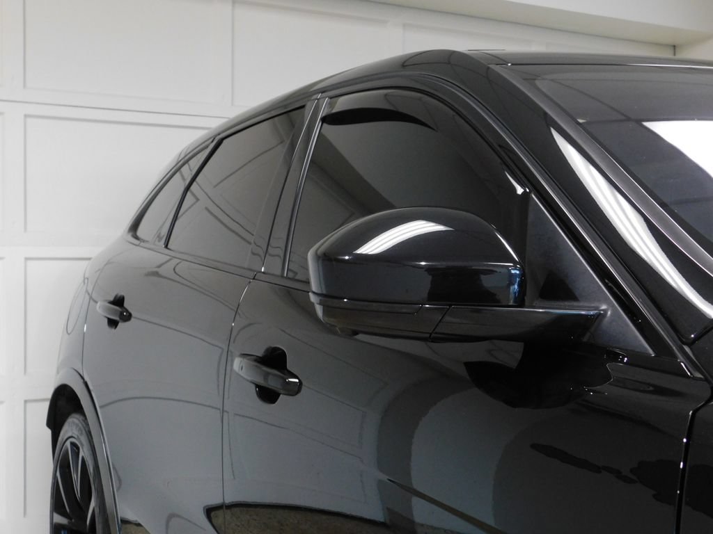 Used 2020 Jaguar F-PACE SVR AWD/4WD image 7