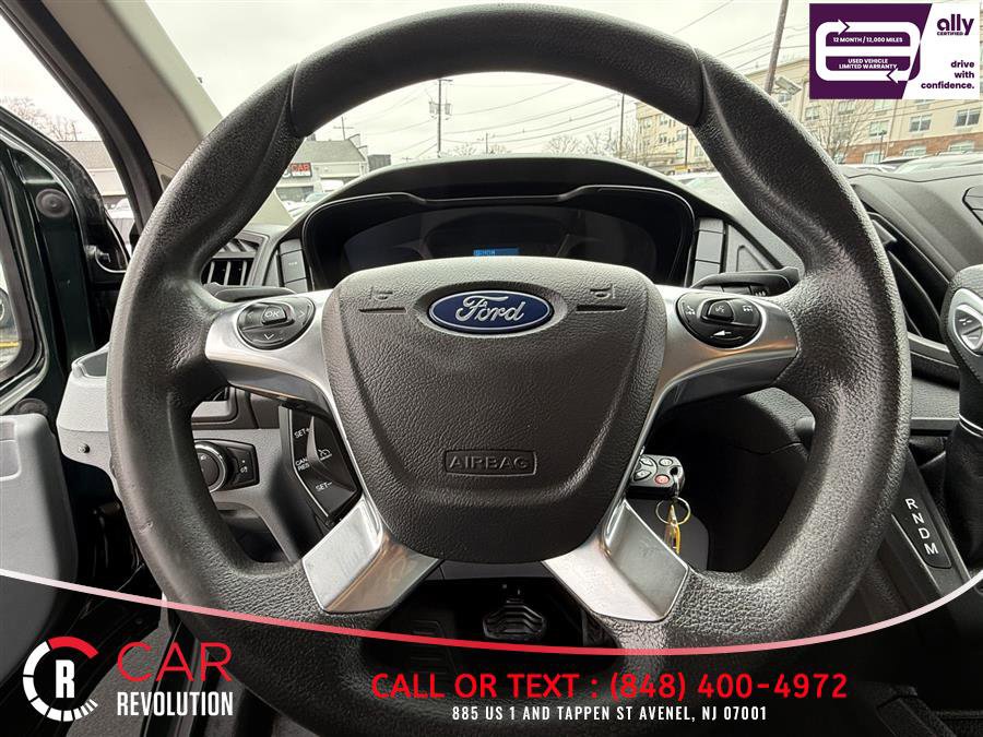 Used 2019 Ford Transit 250 130 Low Roof RWD image 10
