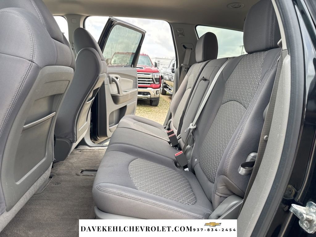Used 2011 Chevrolet Traverse LT image 21