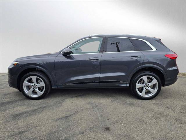 Certified 2025 Audi Q5 Premium w/ Premium Plus AWD/4WD image 6