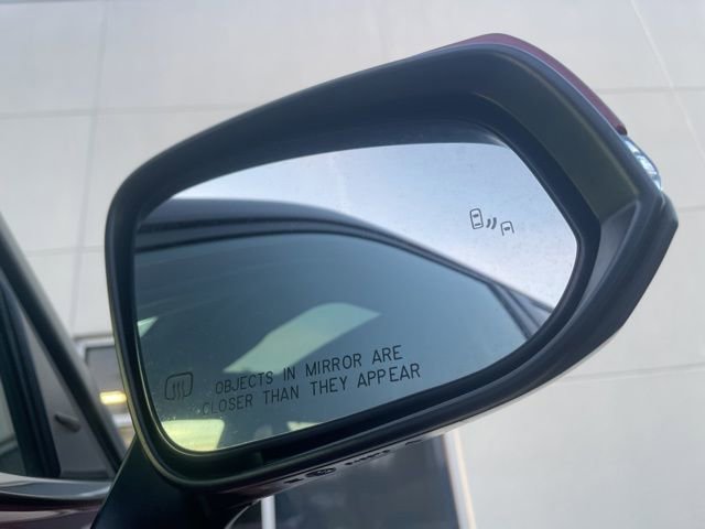 Used 2023 Toyota Highlander XLE image 10