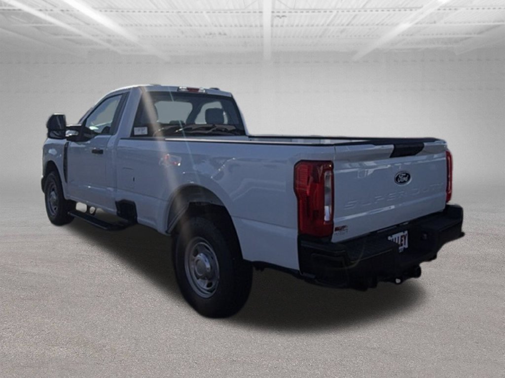 New 2027 Ford F250 XL RWD image 7