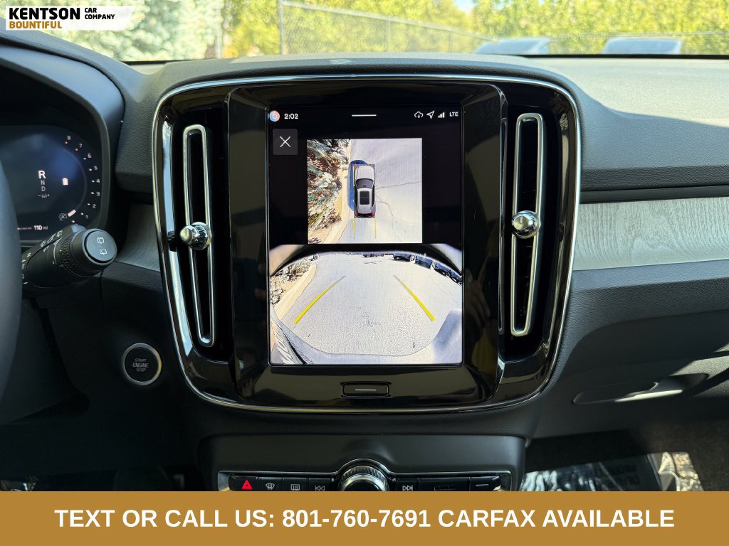 Used 2026 Volvo XC40 B5 Plus AWD/4WD image 23