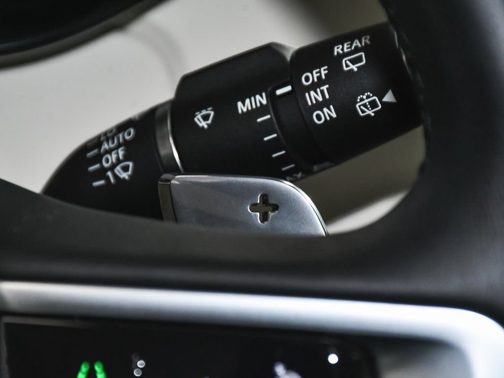Used 2025 Land Rover Range Rover SE AWD/4WD image 51