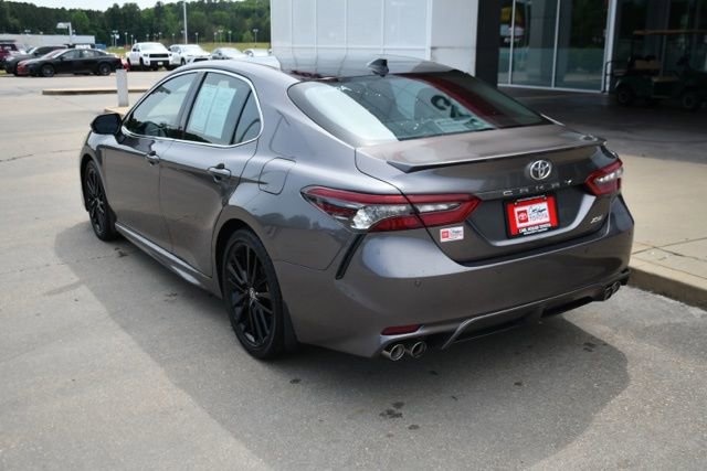 Used 2022 Toyota Camry XSE w/ Navigation Package FWD image 3