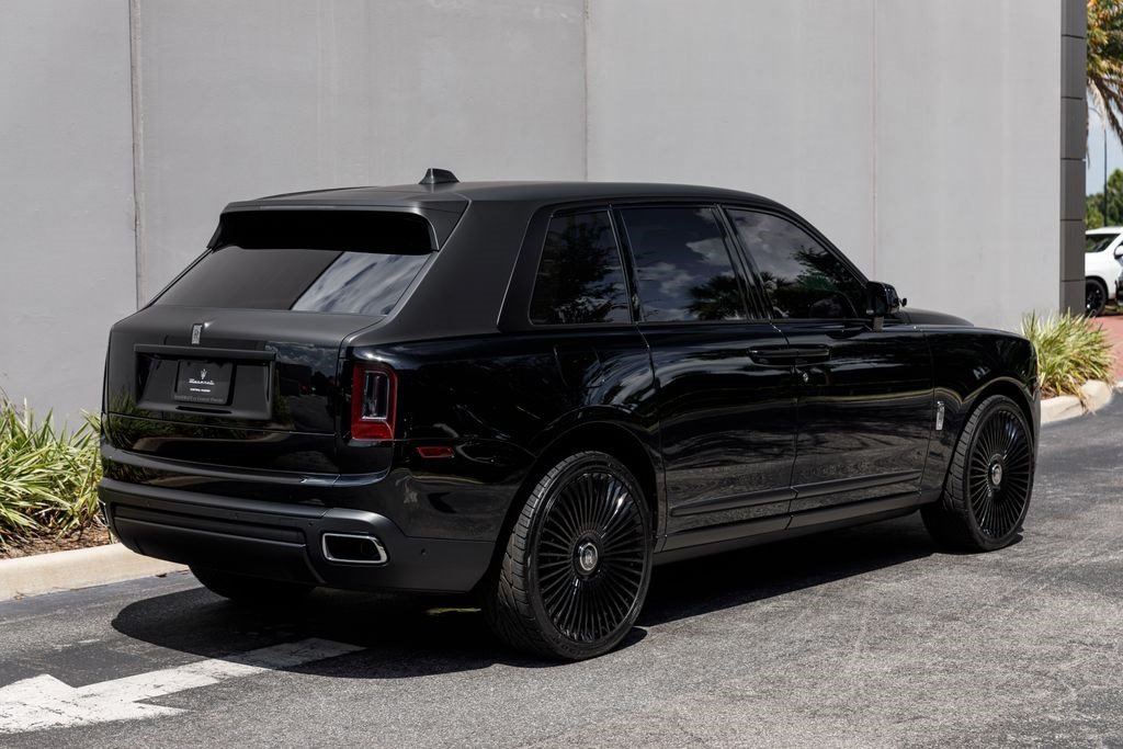 Used 2020 Rolls-Royce Cullinan AWD/4WD image 5