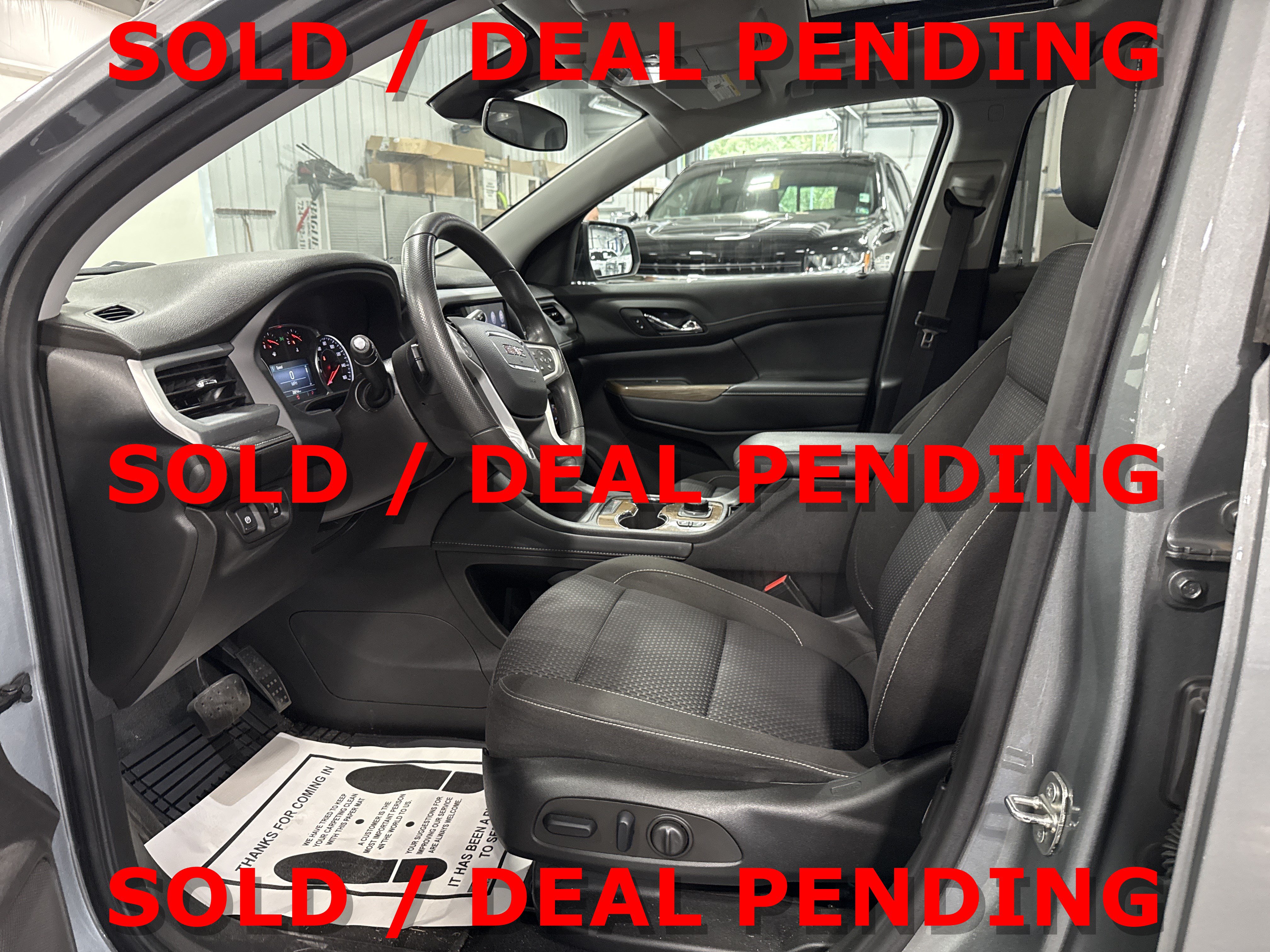 Used 2023 GMC Acadia SLE w/ Driver Convenience Package AWD/4WD image 7