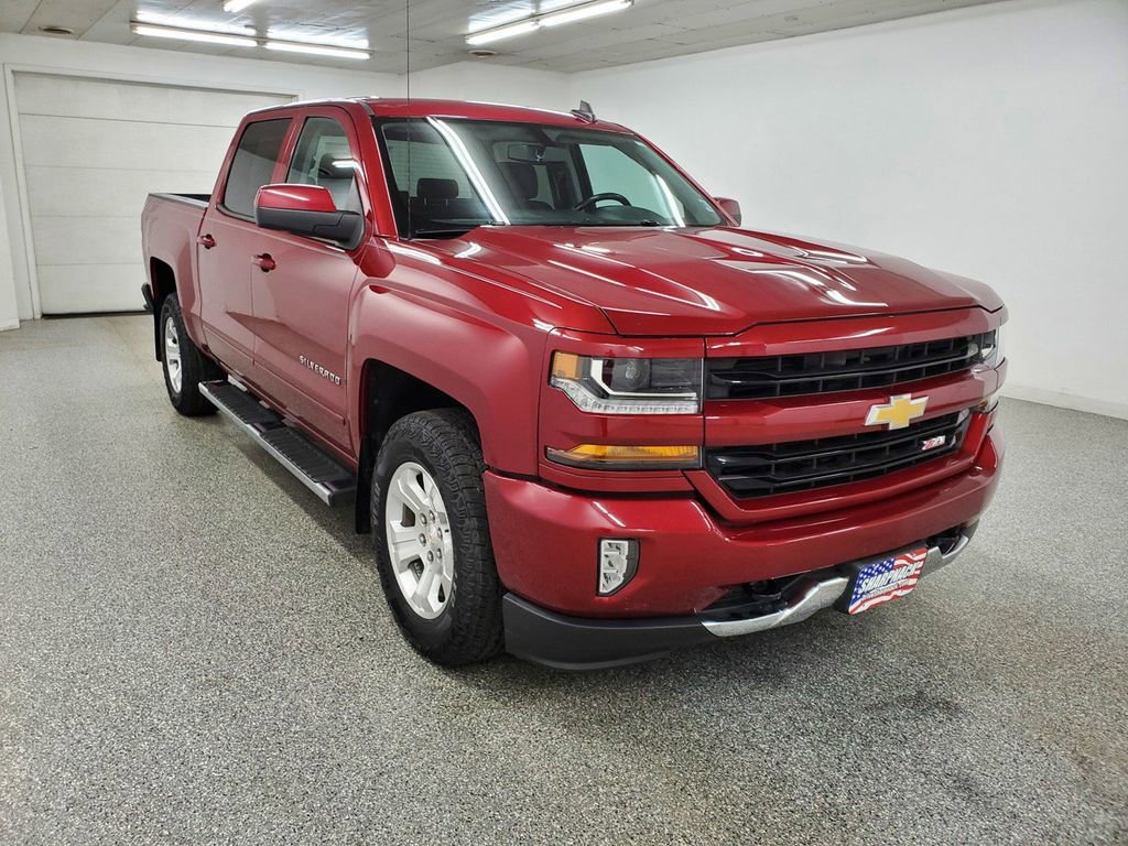 Used 2018 Chevrolet Silverado 1500 LT w/ All Star Edition image 3