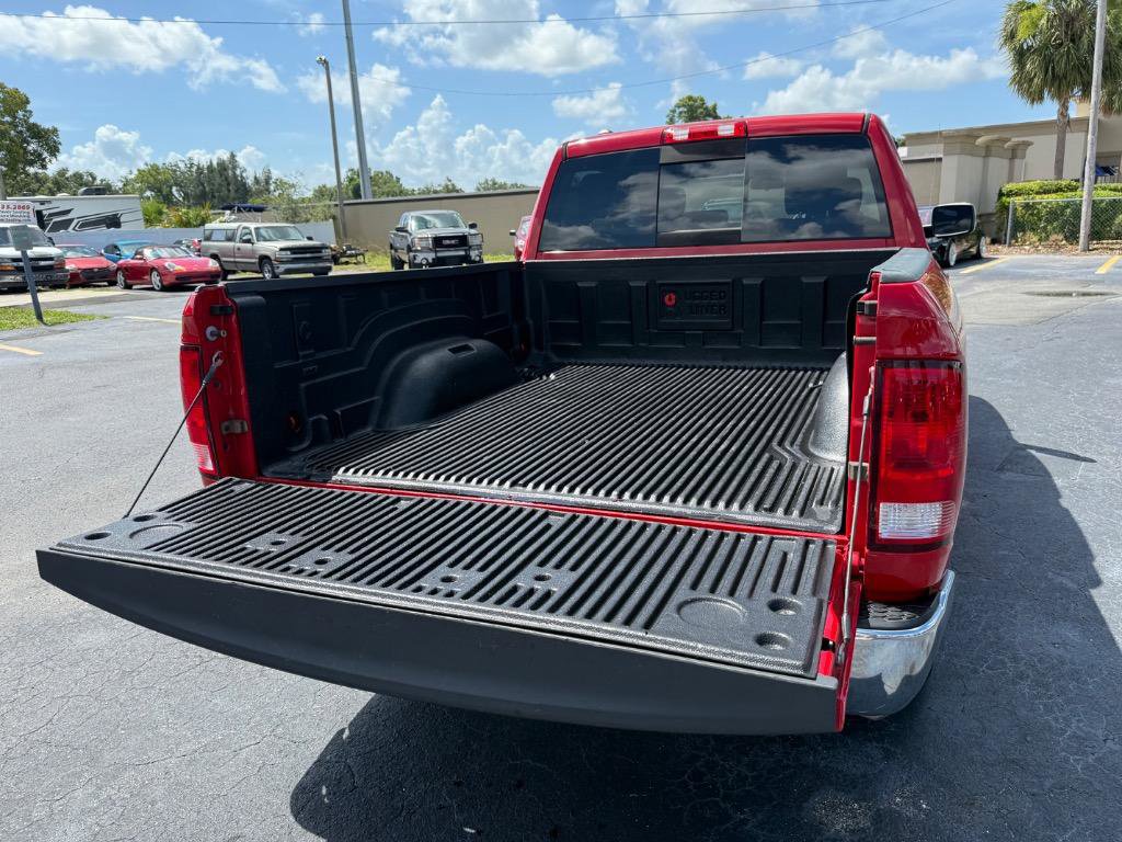 Used 2017 RAM 1500 Classic SLT image 20
