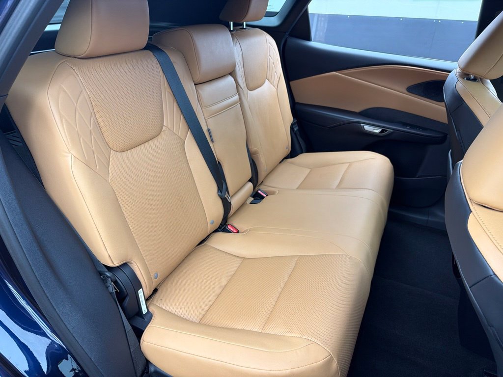 Used 2023 Lexus RX 350 Premium w/ Accessory Package AWD/4WD image 24