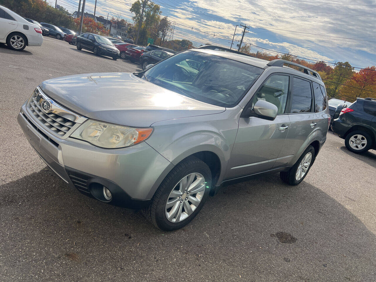 Used 2011 Subaru Forester 2.5X Limited AWD/4WD image 7