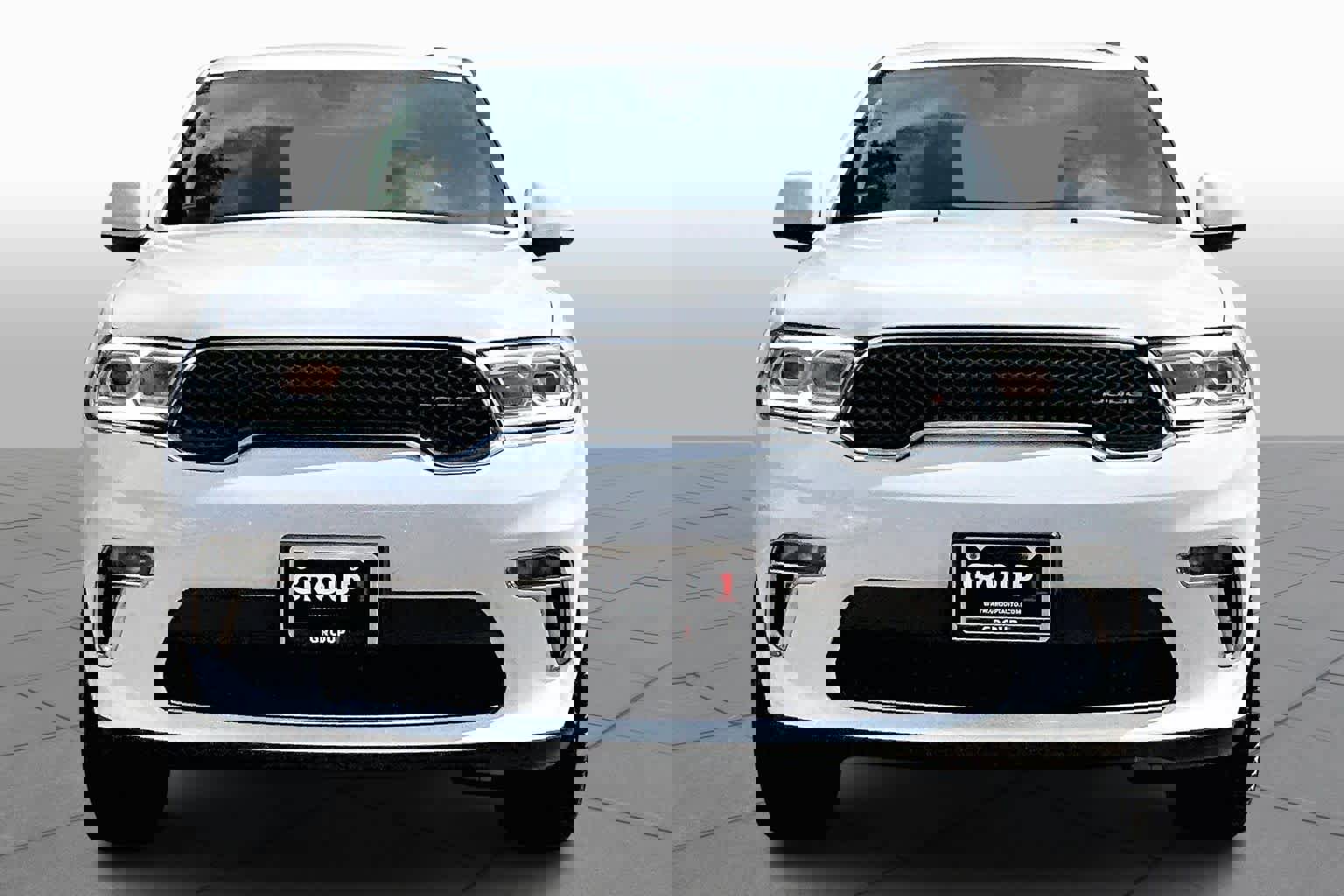 Used 2022 Dodge Durango SXT image 4