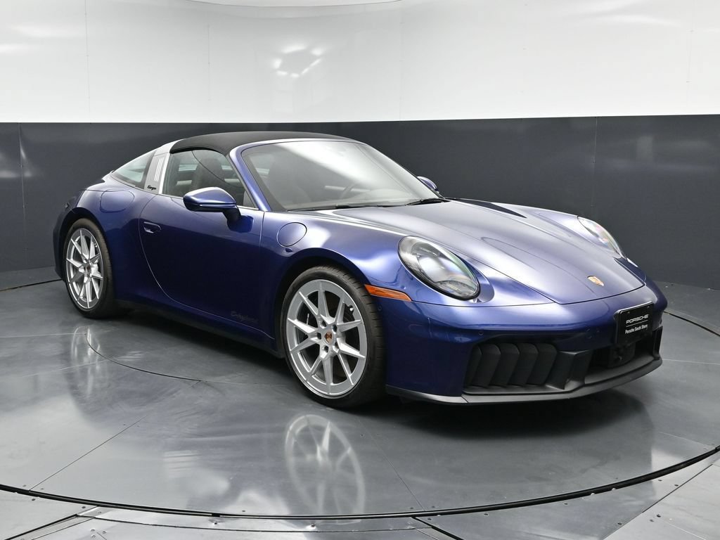 Certified 2025 Porsche 911 Targa 4 GTS AWD/4WD image 13