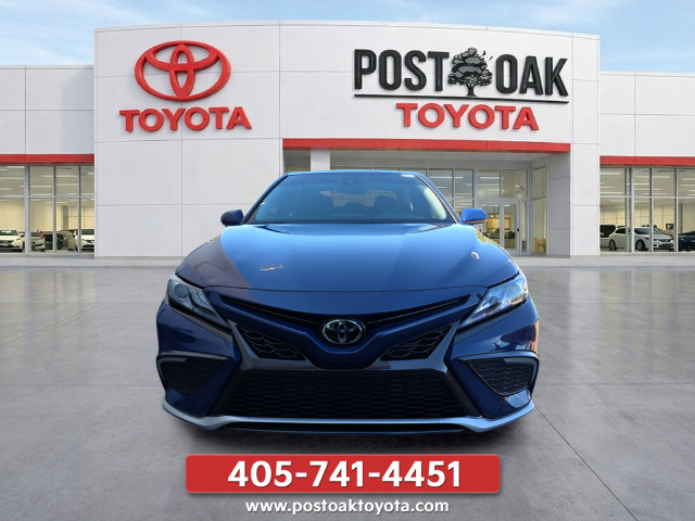 Used 2023 Toyota Camry XSE FWD image 12