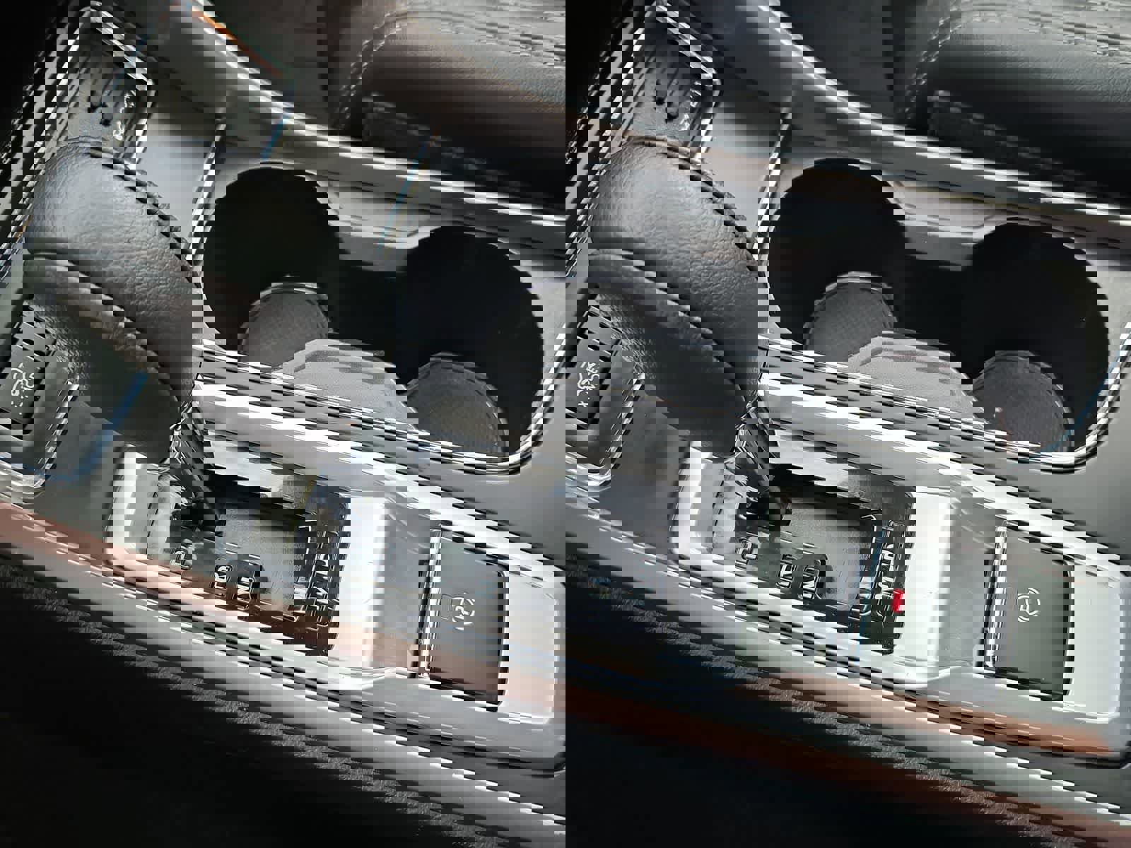 Used 2020 Subaru Ascent Limited w/ Technology Package image 33