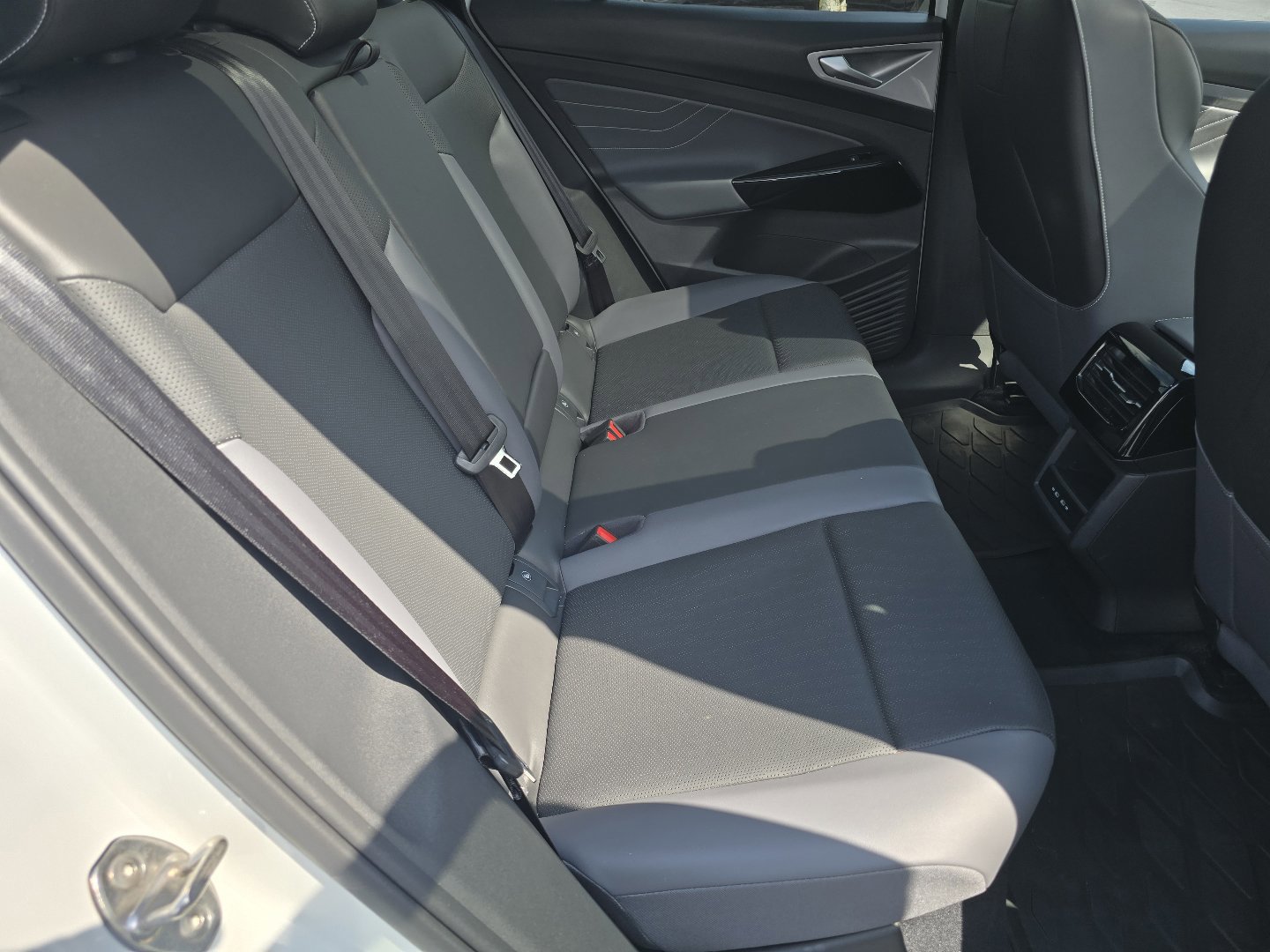 Certified 2023 Volkswagen ID.4 Pro S image 26