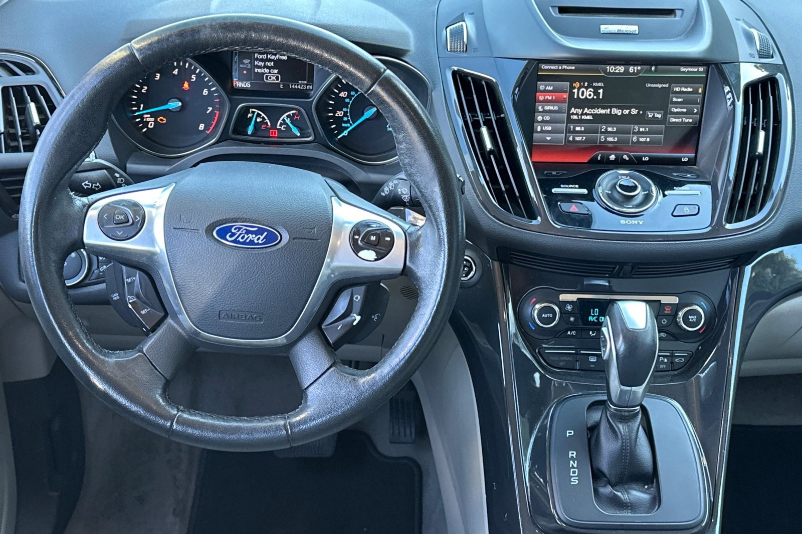 Used 2014 Ford Escape Titanium w/ Equipment Group 401A image 13