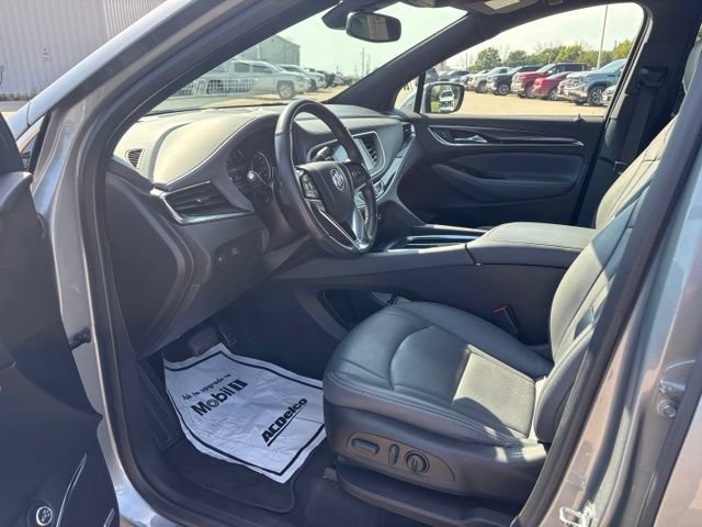 Certified 2023 Buick Enclave Essence w/ Experience Buick Package AWD/4WD image 9