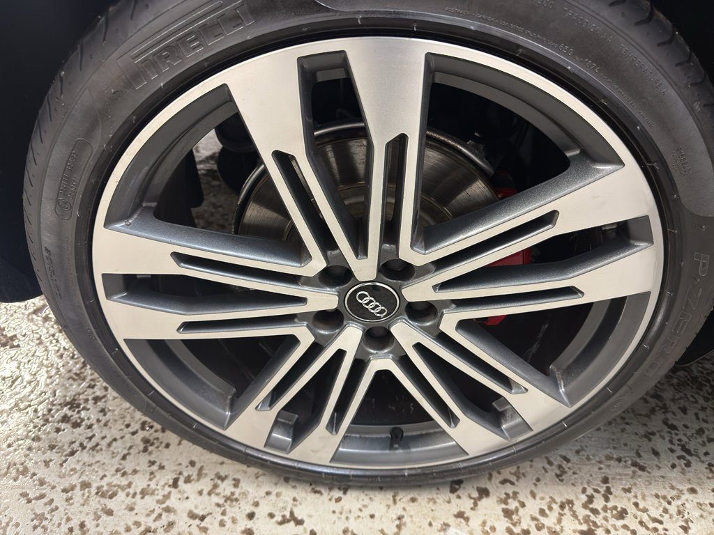 Used 2018 Audi SQ5 Premium Plus w/ S Sport Package AWD/4WD image 34