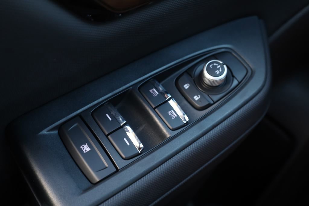 Certified 2025 Subaru Forester Limited image 18