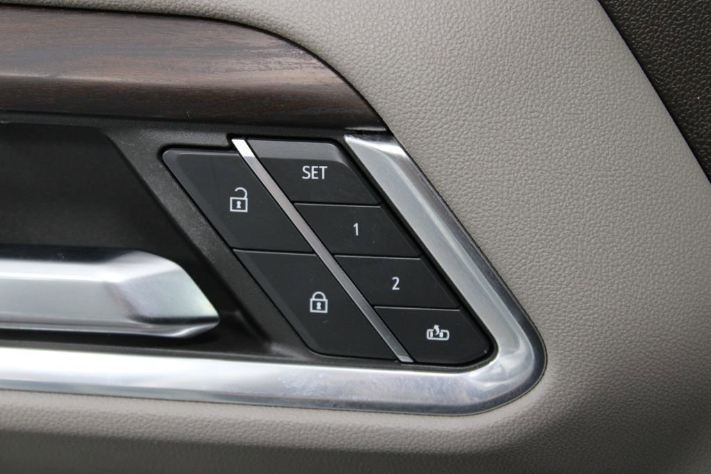 Used 2023 GMC Sierra 1500 SLT image 43