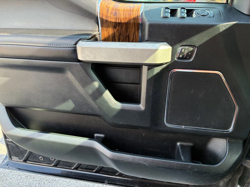 Used 2019 Ford F150 Lariat w/ Equipment Group 502A Luxury image 20