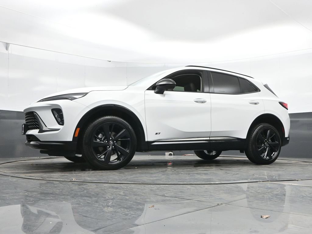 Used 2024 Buick Envision Sport Touring image 46